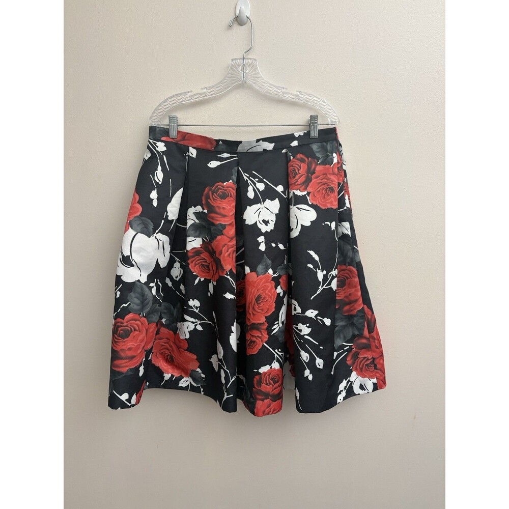 Ivonne women’s skirts Floral Pleated zipper side closure, Size 14 Polyester